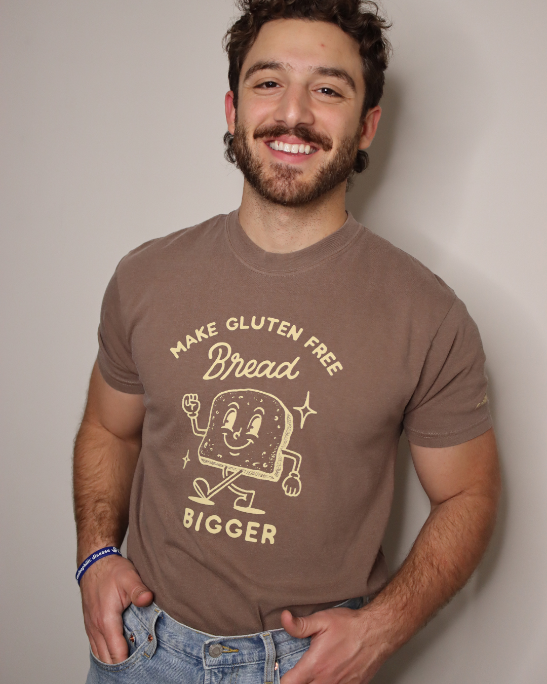 SALE | "make gluten free bread bigger" - short sleeve t-shirt (espresso)