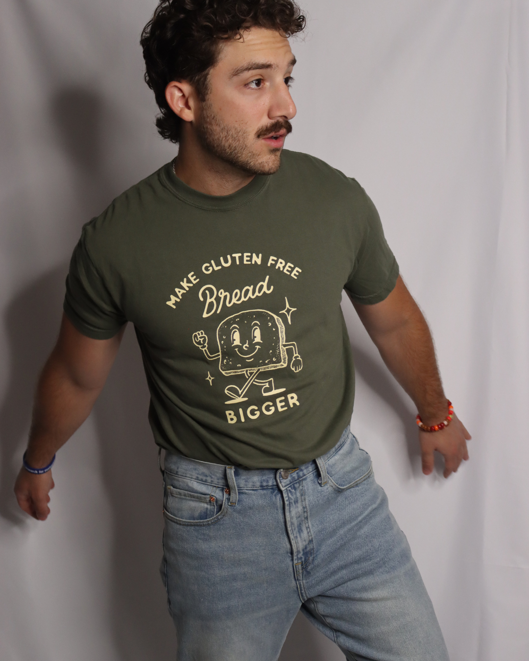SALE | "make gluten free bread bigger" tee - moss