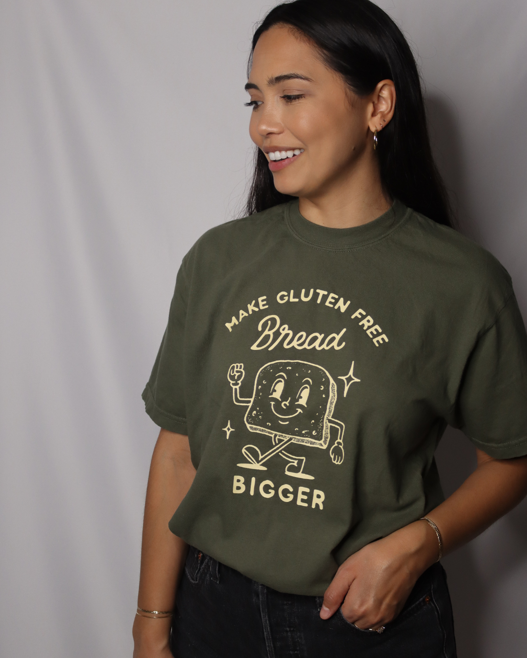 SALE | "make gluten free bread bigger" tee - moss