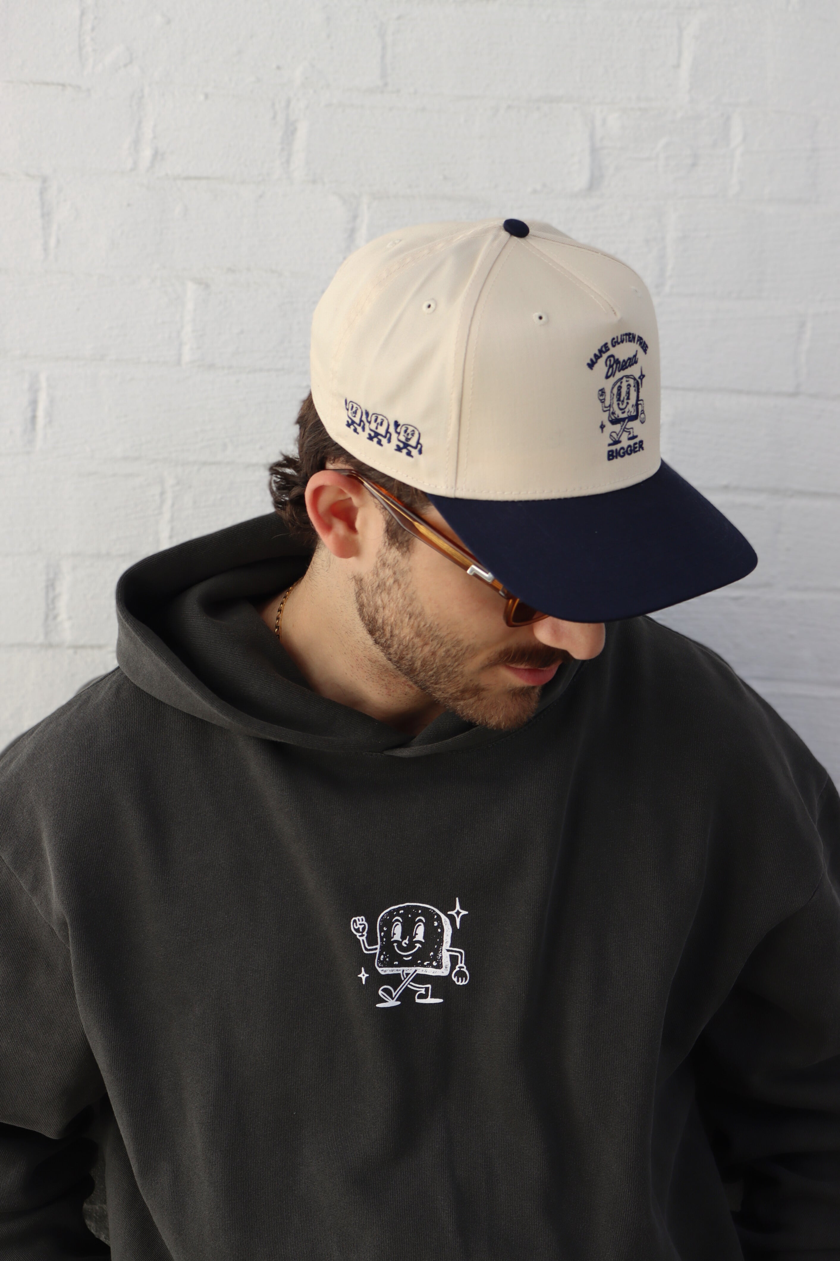 "gluten free gang" hoodie - pigment black