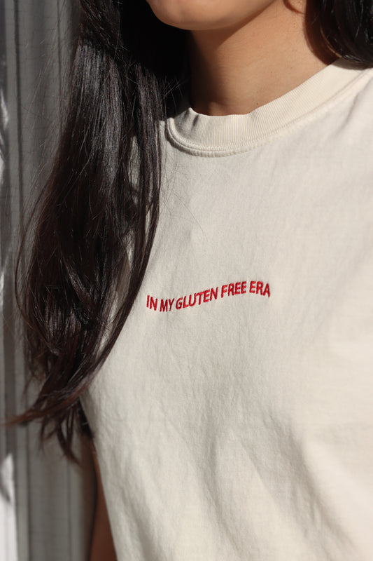"in my gluten free era" embroidered tee - ivory